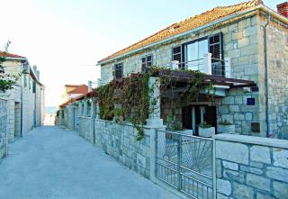 Apartment Zoran - Postira - 1