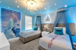 Upstay 9BR Villa w Pool & Cinema - Epic Universe - 8