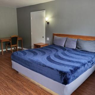 Hotel King Beds Studio 139 Hot tub - Livingston - 6