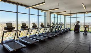 Global Luxury Suites at Downtown Phoenix - 7