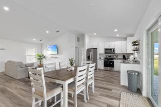 Modern Newly Built Cape Coral Vacation Rental - Cape Coral - 0