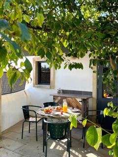 Casa da Artista - Stylish House with Plunge Pool and Lush Garden close to Beach - Estômbar - 2