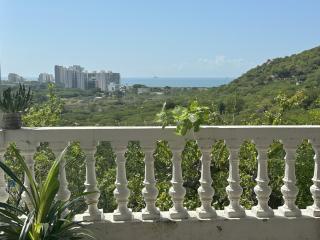 Almare Guest House - 8
