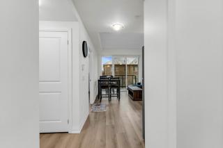 Luxury Spacious Apartment 10 min to Airport Wifi - Brampton - 6