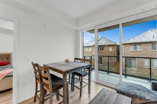 Luxury Spacious Apartment 10 min to Airport Wifi - Brampton - 2