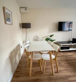 Serene 2 Bedroom Flat Free Off-Street Parking Large SUV Close to Tube - Londra - 5