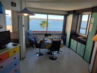 T2 Spacieux, Proche Plage, Parking Privé - FR-1-796-82 - Gruissan - 3