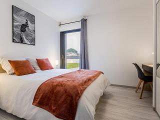 Gîte spacieux avec jardin, spa, babyfoot et parking privé - FR-1-306-1292 - La Haie-Fouassière - 3