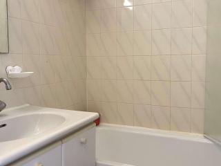 Studio avec Terrasse et Piscine, Parking Inclus - FR-1-553-285 - Balaruc-les-Bains - 3