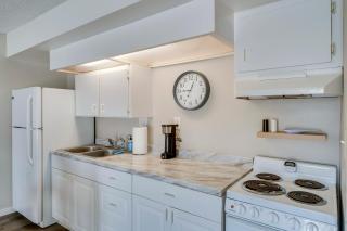 New Smyrna Beach Studio Retreat, Walk to Beach! - New Smyrna Beach - 1