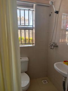 Da White Residence Makerere - 8