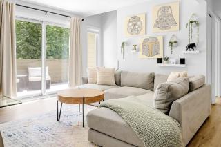 Bright & Modern - King Suite - Creekside Trail - 5
