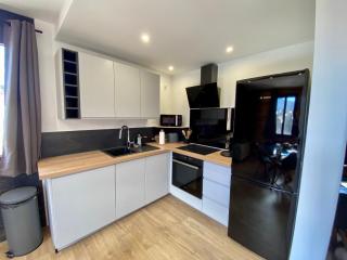 Appartement T3 rénové avec 2 chambres, proche centre, parking, Formiguères - FR-1-758-37 - 7
