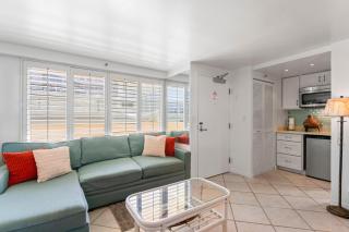 Sanctuary by the Sea/Studio Apt. - Honolulu - 2