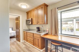 Walk to Oakland City University Modern Apartment! - 4