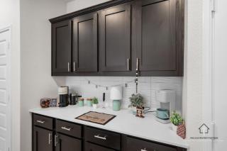 New Build in Prime Location Close to UNT TWU and DT Denton - 4