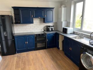 Comfy Room with Dedicated Bathroom 2 - 4