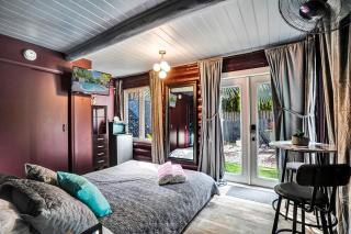 Kiki 3 - Men's Clothing optional Guest Houses - Fort Lauderdale - 9