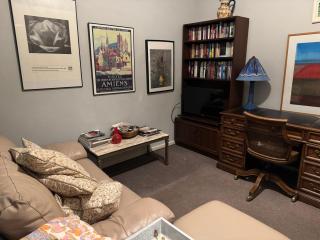 Griffith Gallery Granny Flat - 7