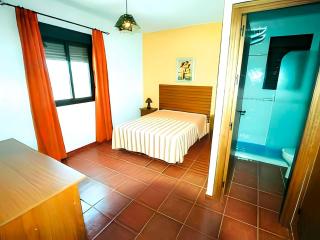 Apartamentos con Garaje y Aire Acondicionado - Conil de la Frontera - 2
