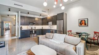 The Mary Beth Hotel & Gallery - New Orleans - 1