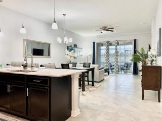 Luxury 2bd 2 bath Condo Home 221 - Kissimmee - 4
