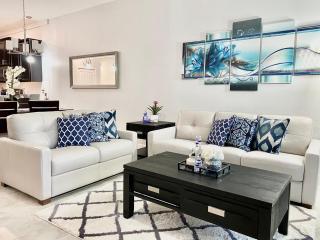 Luxury 2bd 2 bath Condo Home 221 - 5