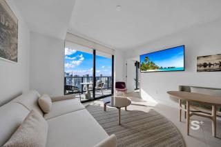 Luxe 1-BR with Stunning Downtown Views - Miami - 1