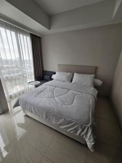Green Sedayu Apartment Suite by Ellison - Jacarta - 3