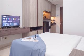 Good Place and Comfy Studio at Transpark Bintaro Apartment By Travelio - 7