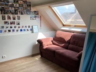 Gîte confortable avec piscine, parking et Wi-Fi à La Suze-sur-Sarthe - FR-1-410-399 - 3