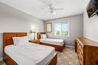 Peak View Paradise - 1