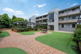 Spacious 2-Bed Apartment Near Dining & Attractions - Kingston - 6