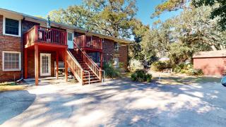 BEACHBREAK apts - Jekyll Island - 0