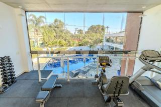 Camburi - Alto padrão, 5 quartos - 100m da praia - 2