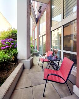 Stylish Two-Story Loft with Rooftop Deck - 6