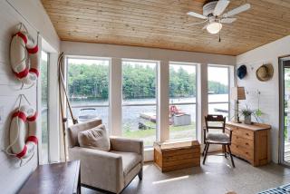 The Severn - 2 bedroom Waterfront Cottage - Hydro Glen - 0