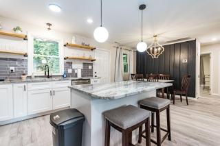 Cute ranch with king bed close to dtown Raleigh - Raleigh - 6