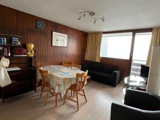 Appartement rénové au cœur de Super Besse avec balcon et parking privé - FR-1-814-81 - Besse-et-Saint-Anastaise - 9