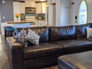 Seven Bays Lake Place - - 7