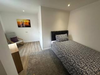 West Bridgford Private En-suite Room - Room #3 - Nottingham - 6