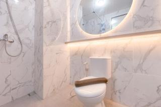 Homey and Comfort Stay Studio Apartment at Anwa Residence By Travelio - 2