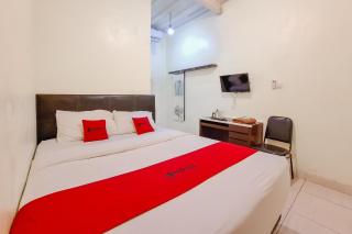 RedDoorz at Andongkoe 64 Salatiga - 8