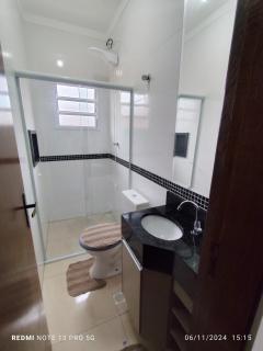 casa nova com ar condicionado e wi-fi ha 4 min do mar - 2