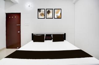 Hotel O Best Guest House - Varanasi - 2