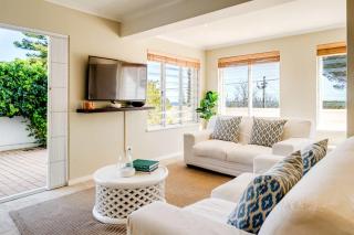 2-BR Camps Bay Apartment with Pool Atlantic Tide - Cape Town - 9