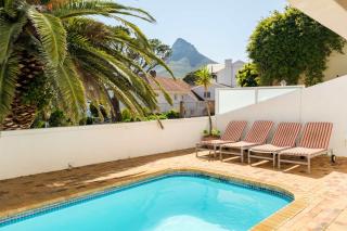 2-BR Camps Bay Apartment with Pool Atlantic Tide - Cape Town - 1