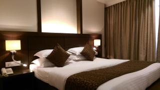 Hotel Sai Sanidhya - Thane - 1