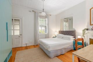 Quaint 3-Bed Heritage Home in the Heart of Sydney - Sidney - 5