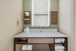 Hilton Garden Inn Colorado Springs Airport - 5